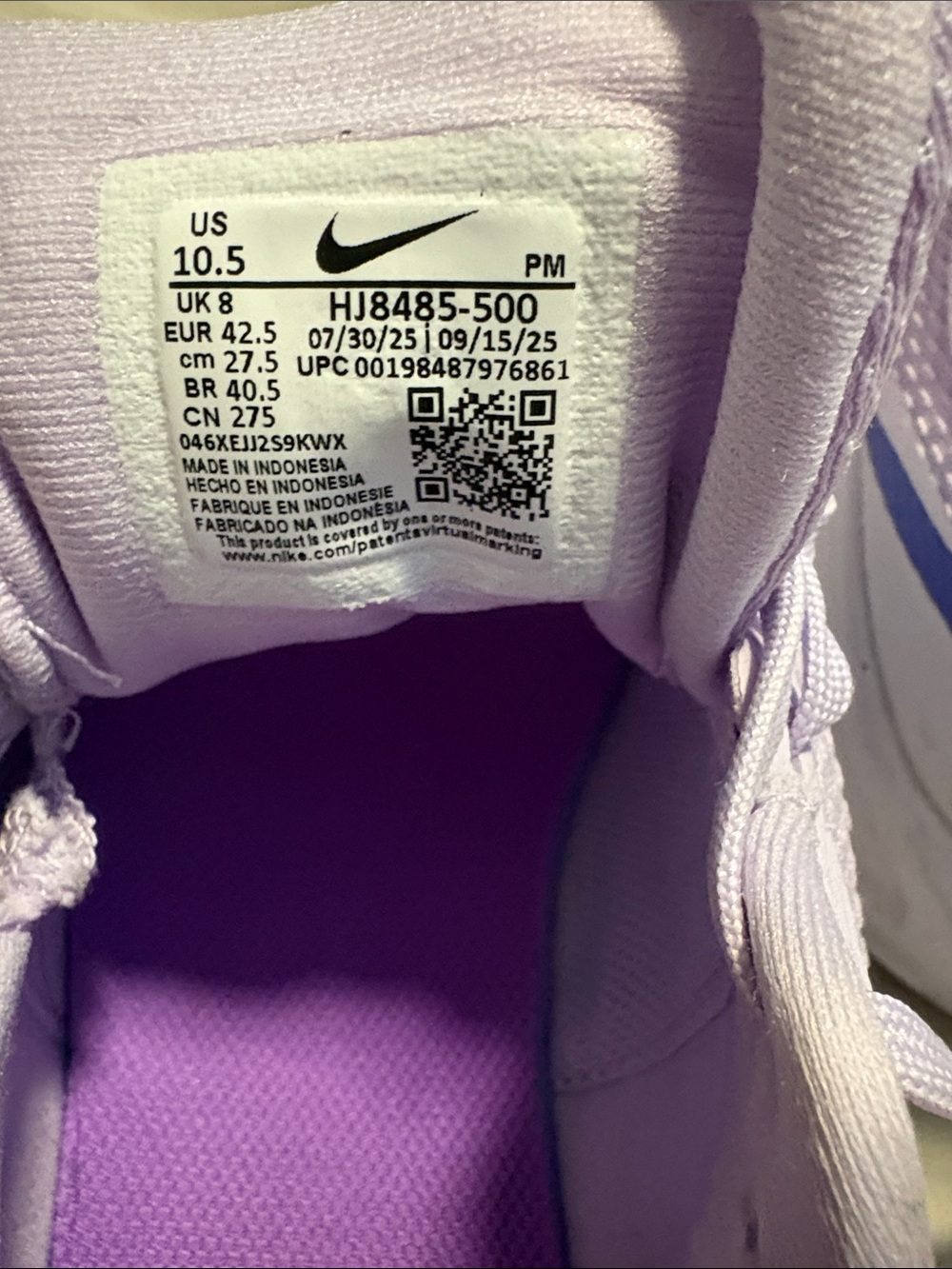 Nike Lavender and Blue Women's Running Shoes - Picture 4 of 6